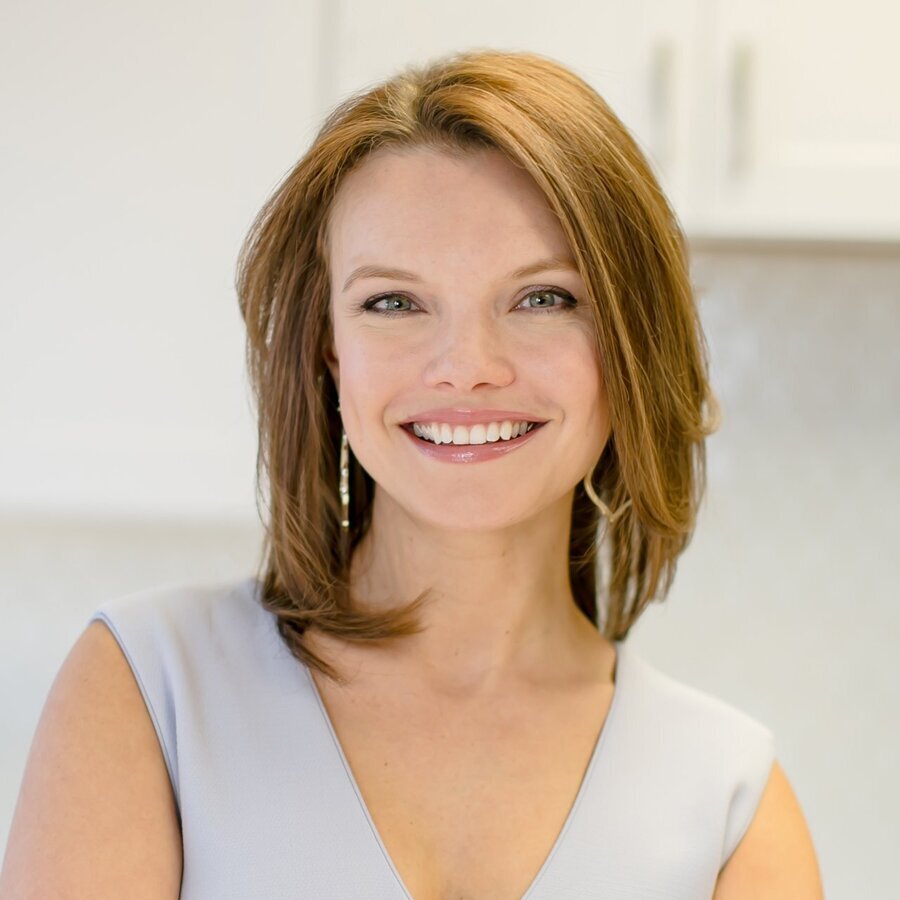 Jenn Lawler Agent Photo